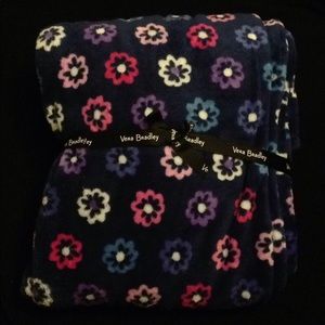Vera Bradley Ellie flowers 80"x50" Throw blanket